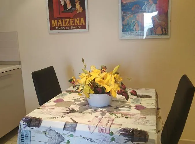 Joli Vue Mer, Vieille Apartmán Menton