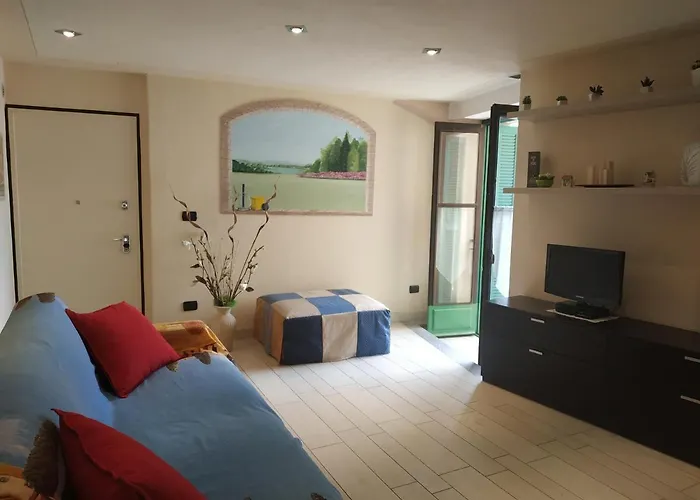 Joli Vue Mer, Vieille * Menton